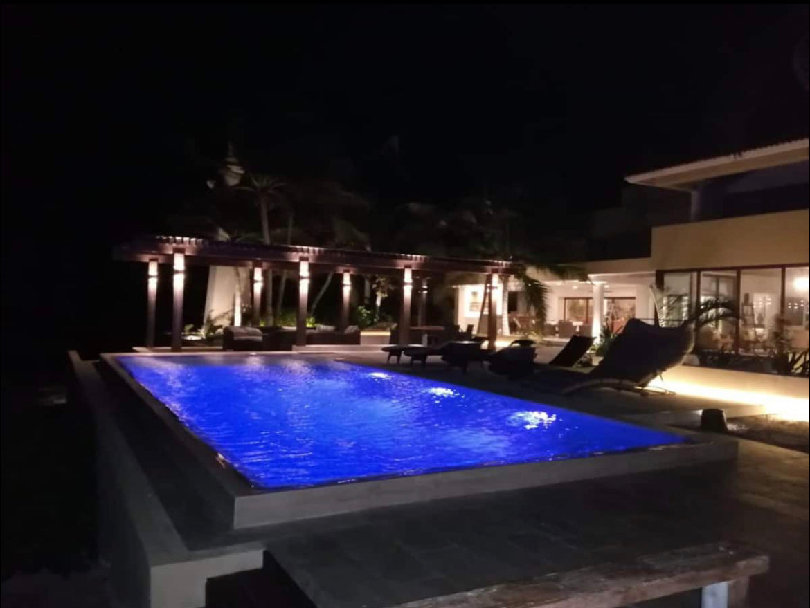 El Capricho